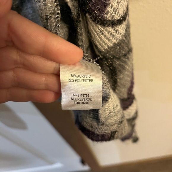 Unity World Wear Gray and Purple Cardigan - Picture 3 of 8